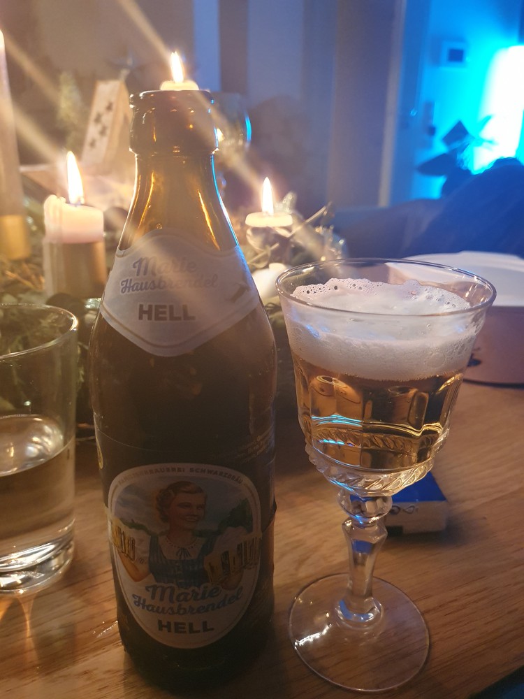 Marie Hausbrendel Hell